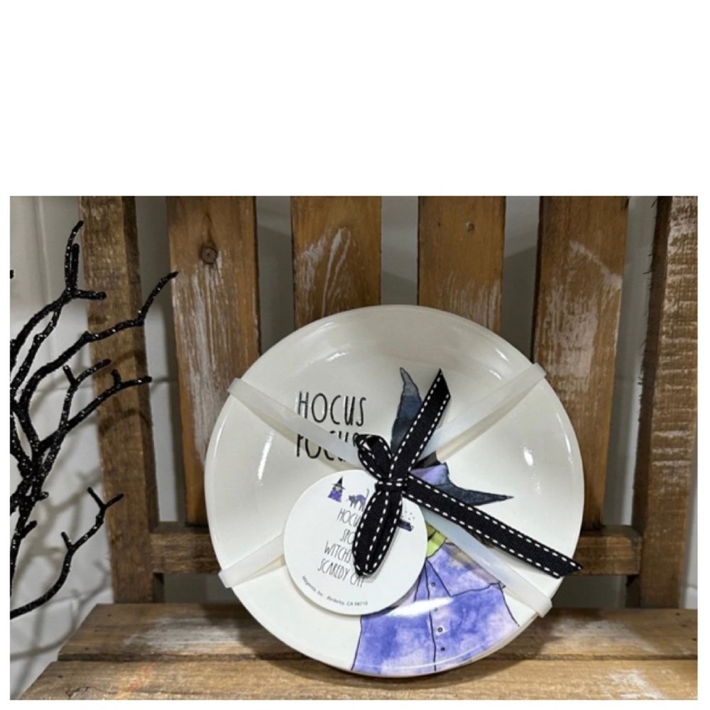 NEW Rae Dunn Ceramic Set of 4 Halloween Plates 🧙♀️ - Picture 4 of 6